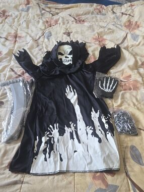 Kids Black and White Grim Reaper Costume with Mask